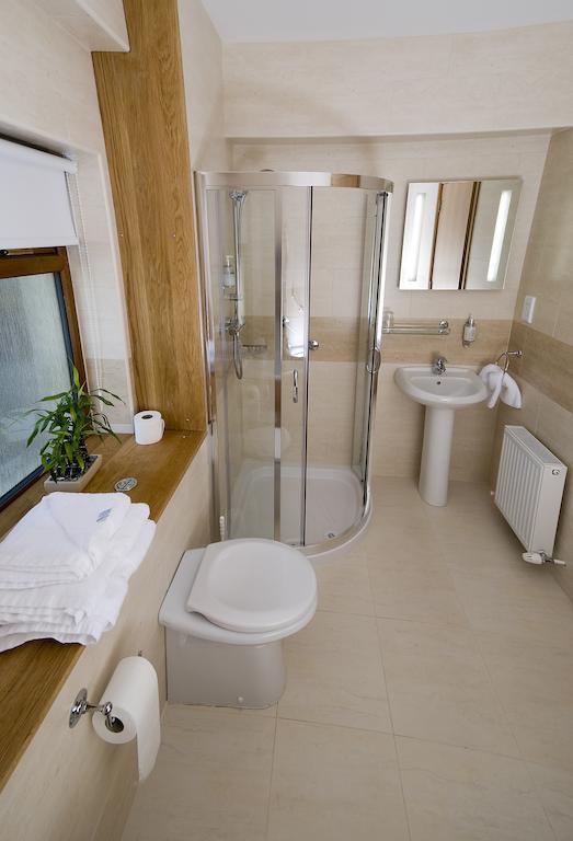 Beach Hotel & Restaurant Даунингс Номер фото